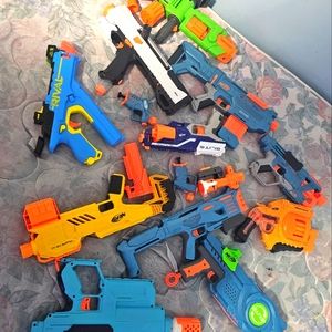 Bundle of Used and Fun Nerf Blasters